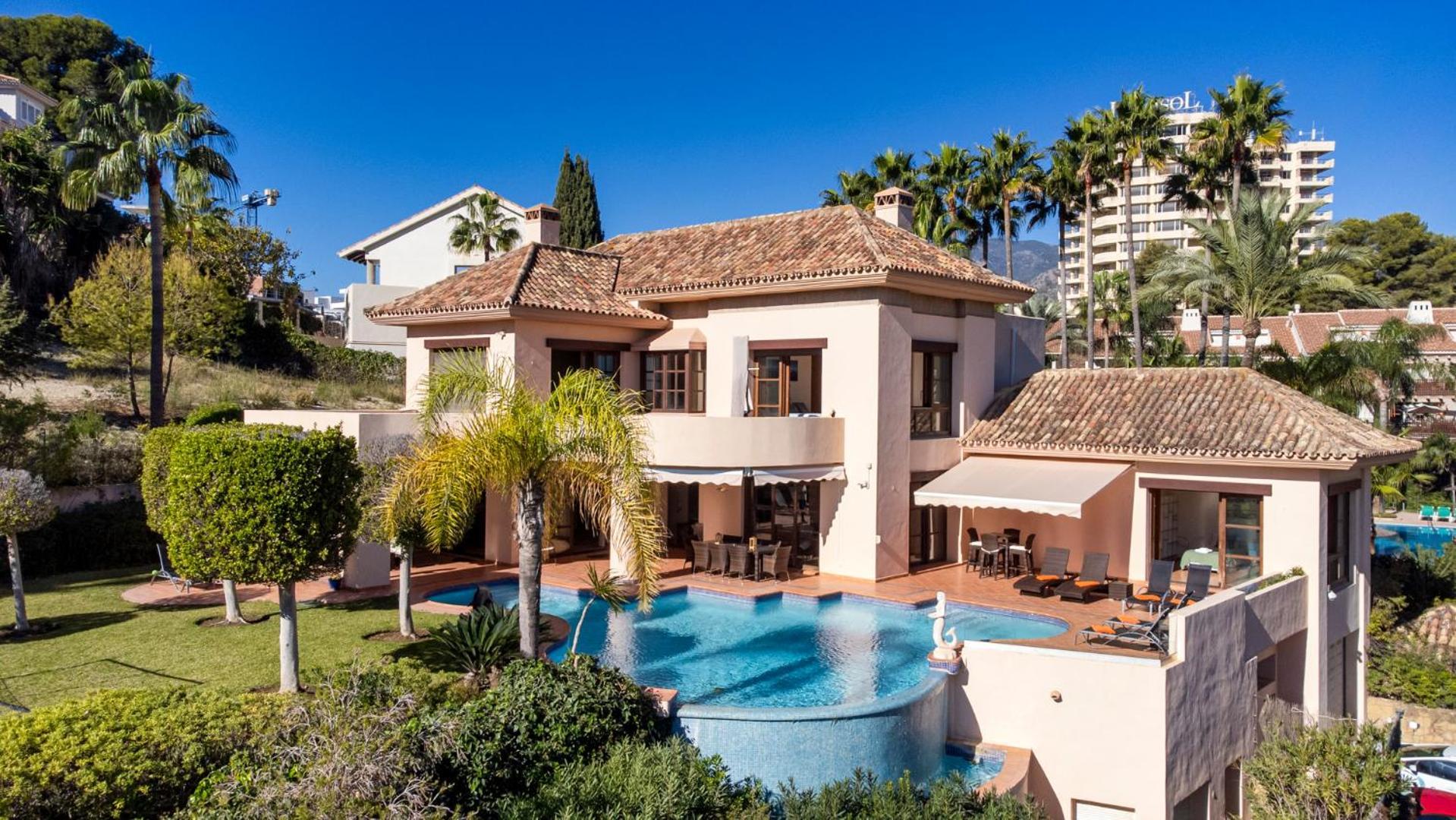 Luxury Villa Robledal By Mabiente - Views Of The Sea And The Golf Course Marbella Zewnętrze zdjęcie