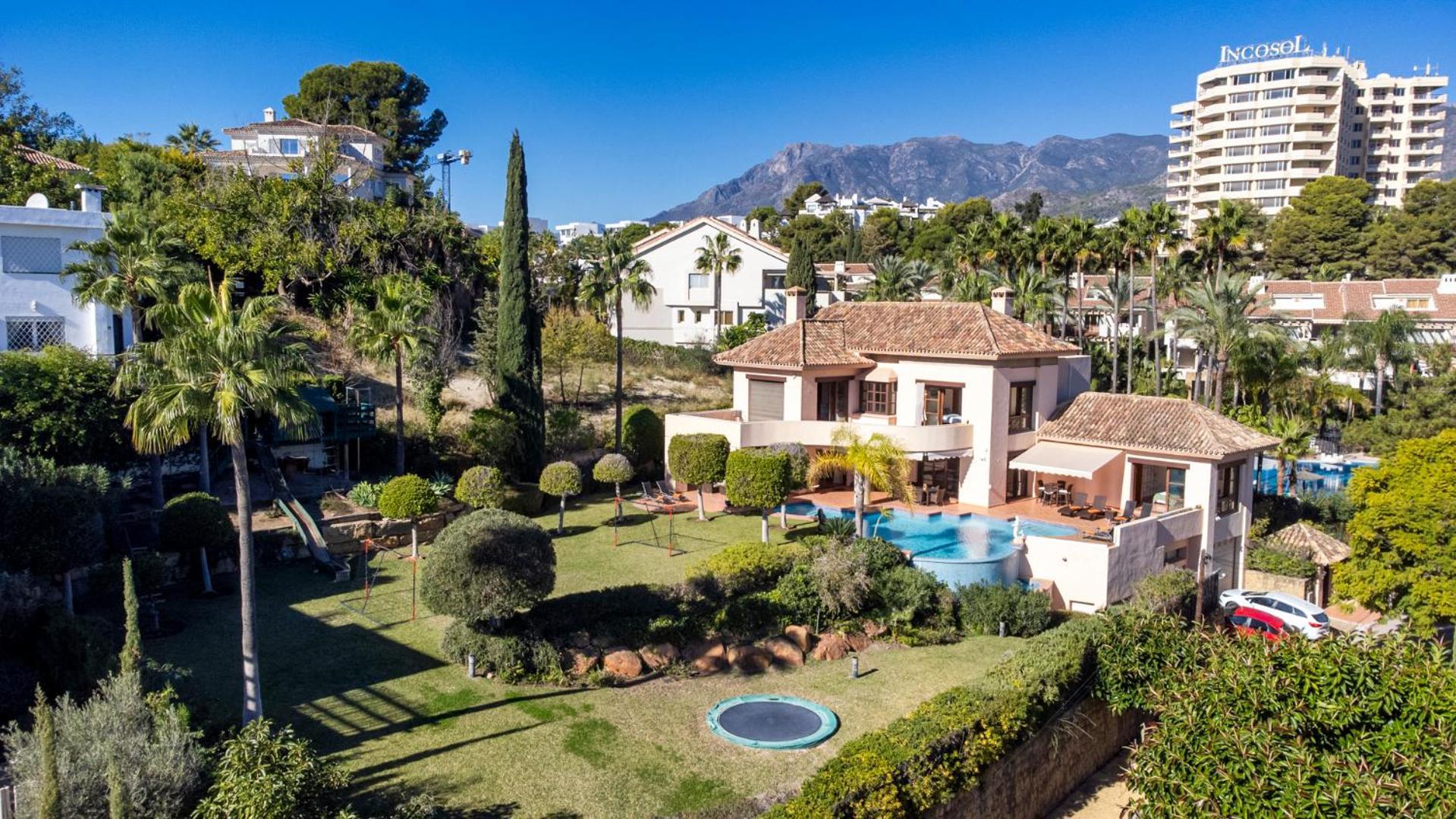 Luxury Villa Robledal By Mabiente - Views Of The Sea And The Golf Course Marbella Zewnętrze zdjęcie